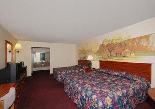 фото отеля Rodeway Inn & Suites Landmark Inn