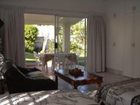 фото отеля Beachside Guest House Durban