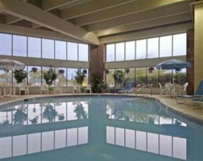 фото отеля Howard Johnson South Portland