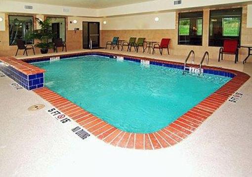 фото отеля Comfort Suites Hillsboro