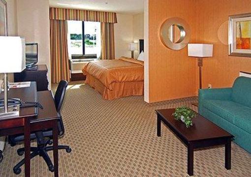 фото отеля Comfort Suites Hillsboro