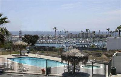 фото отеля Days Inn Oceanside at the Coast