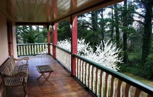 фото отеля Whispering Pines Chalet