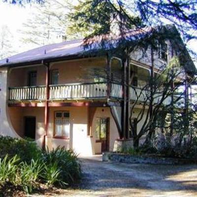 фото отеля Whispering Pines Chalet