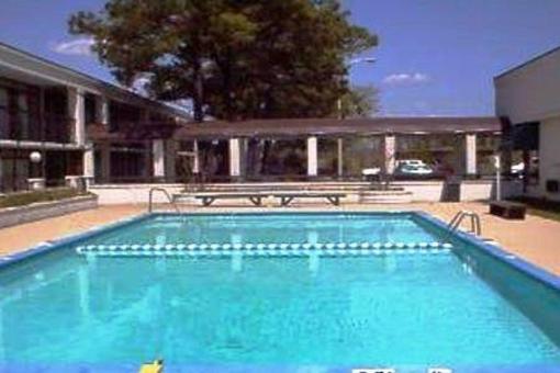 фото отеля Holiday Inn Russellville