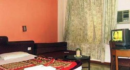 фото отеля Sunny Midtown Hotel Mahabaleshwar