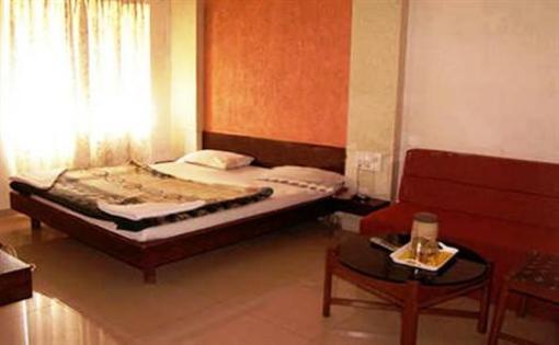фото отеля Sunny Midtown Hotel Mahabaleshwar