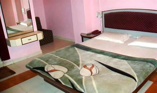 фото отеля Sunny Midtown Hotel Mahabaleshwar