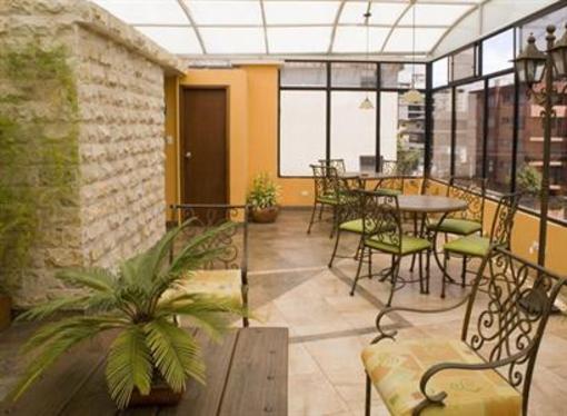 фото отеля Hostal La Carolina