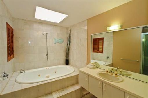 фото отеля Las Rias Holiday Apartments Noosa