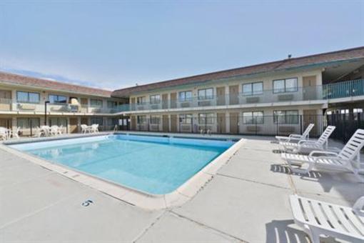 фото отеля Americas Best Value Inn - Amarillo East Grand Street