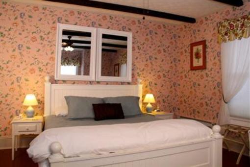 фото отеля Taylor House Inn