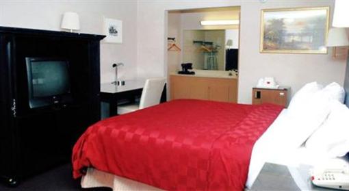 фото отеля Hollywood Inn Express LAX