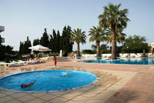 фото отеля Sabina Hotel Petaloudes