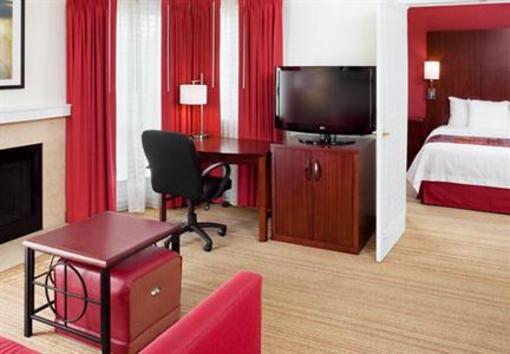 фото отеля Residence Inn Atlanta Airport North/Virginia Avenue