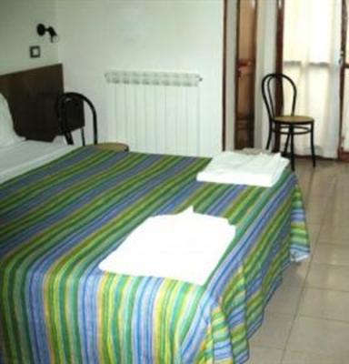 фото отеля Hotel Holiday