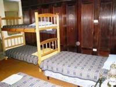 фото отеля Hostal Hermano Pedro City