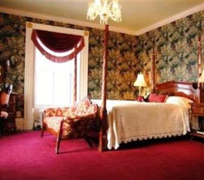 фото отеля The White House Bed and Breakfast Belfast (Maine)