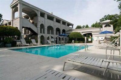 фото отеля Beachwalk Hotel Hilton Head Island