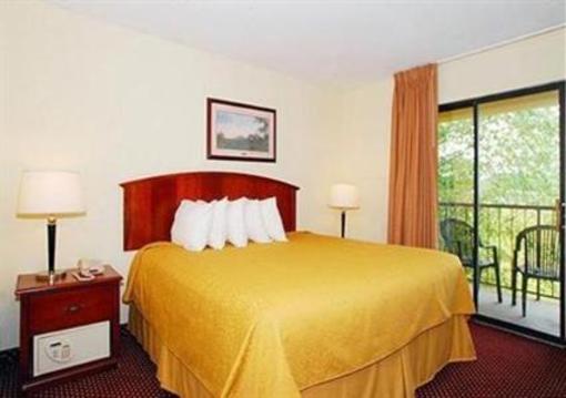 фото отеля Quality Inn & Suites River Suites