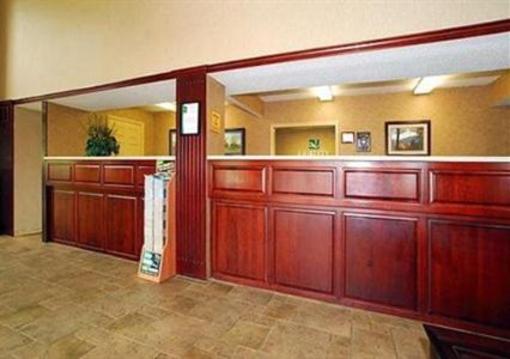 фото отеля Quality Inn & Suites River Suites
