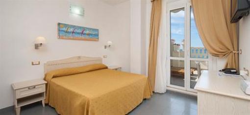 фото отеля Marechiaro Residence Hotel Vico del Gargano