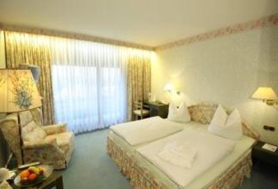 фото отеля Hotel Landhaus Wirth Marienheide