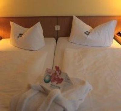 фото отеля Jembo Park Hotel Jena
