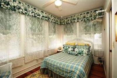 фото отеля Philip W. Smith Bed and Breakfast