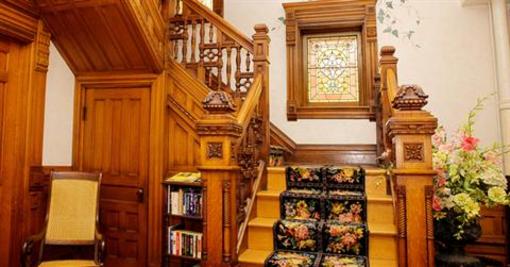 фото отеля Philip W. Smith Bed and Breakfast