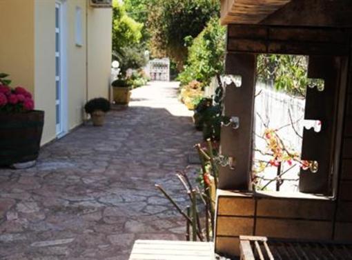 фото отеля Andriana Apartments