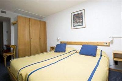 фото отеля Hotel Tres Puntas