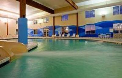 фото отеля Holiday Inn Express Wisconsin Dells