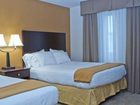 фото отеля Holiday Inn Express Wisconsin Dells