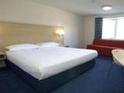 фото отеля Travelodge Cardiff Central