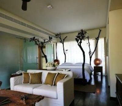 фото отеля Dhevatara Beach Hotel