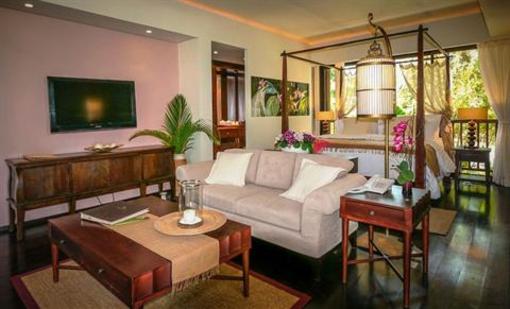 фото отеля Dhevatara Beach Hotel