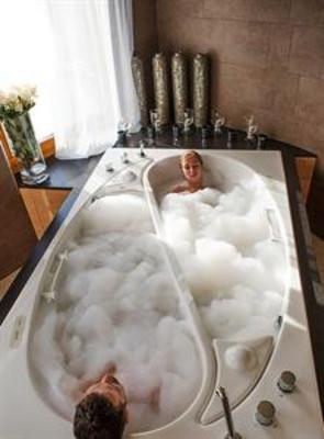 фото отеля Wellnesshotel Schwarzbrunn