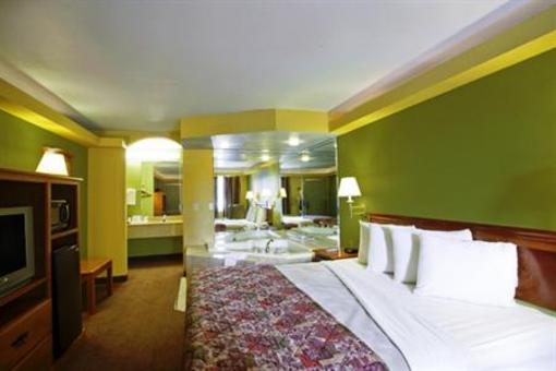 фото отеля Americas Best Value Inn & Suites-University
