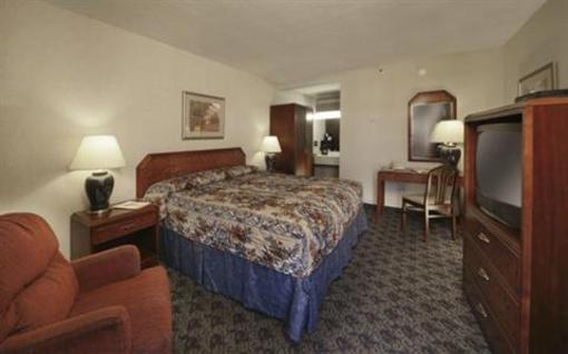 фото отеля Sands Inn & Suites