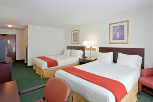 фото отеля Holiday Inn Express Liberal