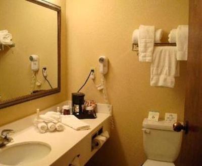фото отеля Holiday Inn Express Liberal