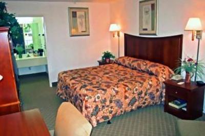 фото отеля Best Western Plus Savannah Airport Inn & Suites