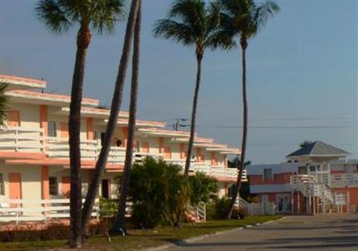 фото отеля Carousel Inn Fort Myers Beach