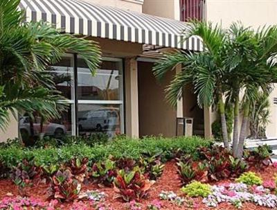 фото отеля Lauderdale Beachside Hotel