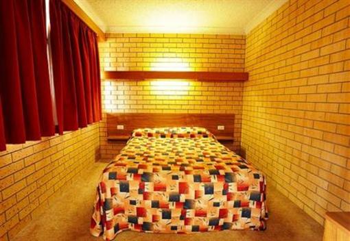 фото отеля Country Comfort Tumut Valley Motel