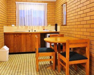 фото отеля Country Comfort Tumut Valley Motel