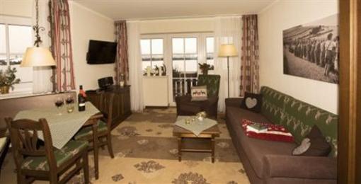 фото отеля Seehotel Hartung & Ferienappartements