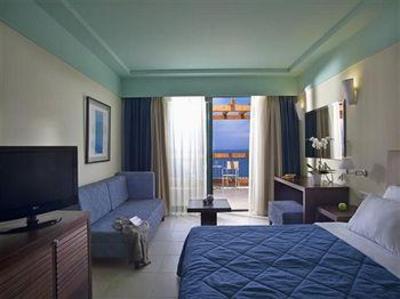 фото отеля Mareblue Apostolata Resort and Spa Eleios-Pronnoi