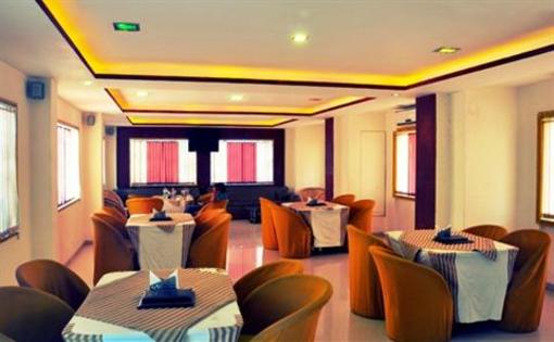 фото отеля Hotel Hadi Rani Palace